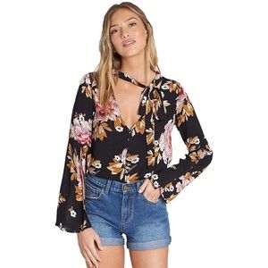 Billabong Lust Linger Women’s long sleeve floral size medium NWT